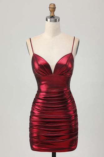 Burgundy Spaghetti Straps Ruched Tight Short Metallic Homecoming Dress