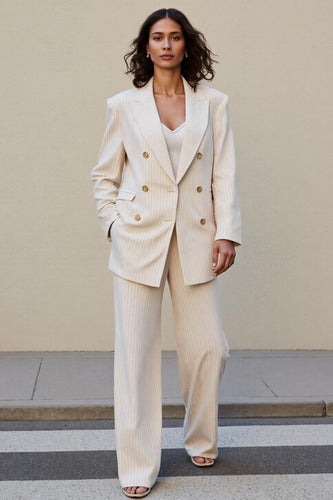 Ivory Striped Peak Lapel 2 Piece Satin Business Suits with Pockets