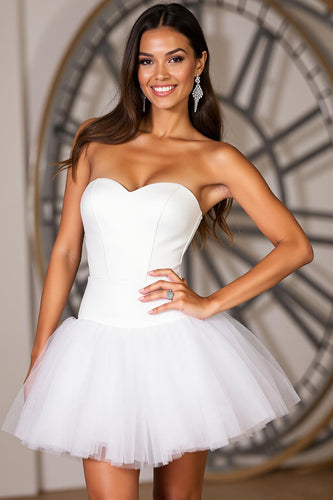 White A Line Sweetheart Short Tulle Homecoming Dress