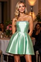 Load image into Gallery viewer, Green A Line Satin Short Homecoming Dress with Beading
