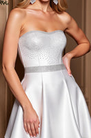 Load image into Gallery viewer, Sparkly Strapless White A Line Short Homecoming Dress with Beading