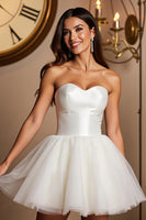 Load image into Gallery viewer, White A Line Sweetheart Short Tulle Homecoming Dress