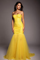 Load image into Gallery viewer, Sparkly Strapless Mermaid Yellow Long Prom Dress with Beading