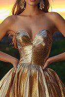 Load image into Gallery viewer, Sparkly Gold Sweetheart Short Metallic Cocktail Dress with Pleats