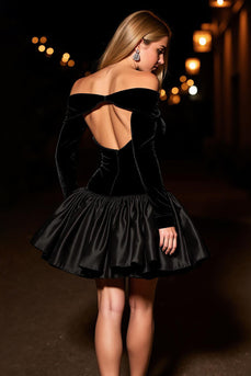 Black Off the Shoulder Short Velvet Homecoming Dress with Sleeves