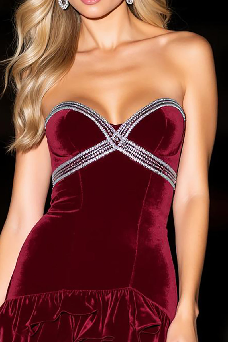 Load image into Gallery viewer, Sparkly Burgundy Short Ruffled Velvet Homecoming Dress with Rhinestones
