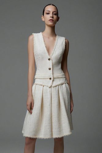 Ivory Tweed 2 Piece Short Homecoming Outfits with Buttons