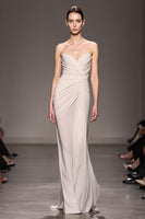 Load image into Gallery viewer, Elegant Ivory Sheath Strapless Ruched Long Evening Dress