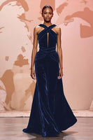 Load image into Gallery viewer, Simple Black Keyhole Velvet Maxi Evening Dress
