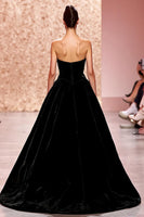 Load image into Gallery viewer, Simple Black Velvet Strapless A Line Long Evening Dress