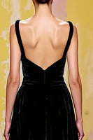 Load image into Gallery viewer, Simple Black Sheath Velvet Long Evening Dress