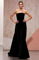 Load image into Gallery viewer, Simple Black Backless Velvet Long Evening Dress