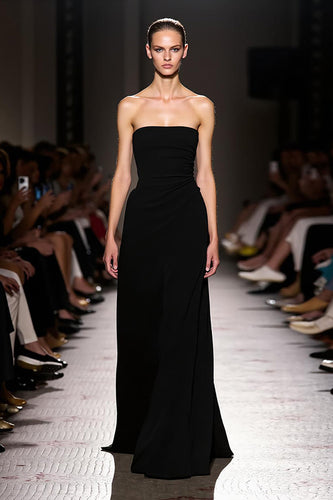 Simple Sheath Black Strapless Long Evening Dress