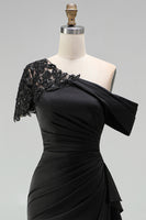 Load image into Gallery viewer, Plum Sheath One Shoulder Ruched Long Mother of the Bride Dress with Appliques