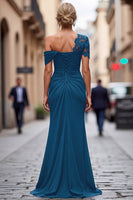 Load image into Gallery viewer, Plus Size Black One Shoulder Ruched Sheath Long Mother of the Bride Dress with Appliques