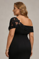 Load image into Gallery viewer, Plus Size Black One Shoulder Ruched Sheath Long Mother of the Bride Dress with Appliques
