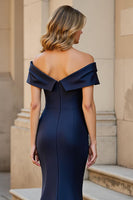 Load image into Gallery viewer, Mermaid Navy Ruched Long Mother of the Bride Dress with Ruffles