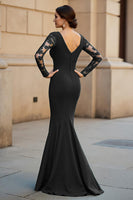 Load image into Gallery viewer, Black Mermaid Ruffled V-Neck Long Mother of the Bride Dress with Lace