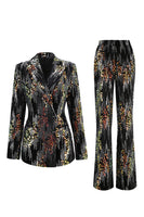 Load image into Gallery viewer, Sparkly Black Peak Lapel 2 Piece Sequin Women Prom Suits