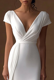 Simple Ivory Mermaid V-Neck Maxi Rehearsal Dinner Dress with Sleeves