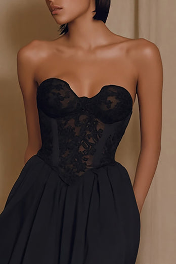 Black Sweetheart A Line Short Cocktail Dress with Appliques