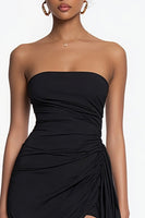 Load image into Gallery viewer, Simple Bodycon Strapless Chiffon Little Black Dress with Ruffles