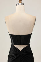 Load image into Gallery viewer, Sparkly Black Tight Strapless Short Corset Homecoming Dress with Beading