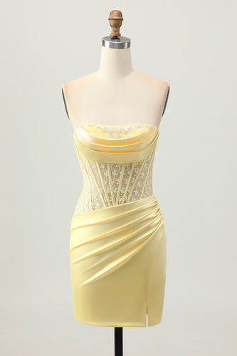 Yellow Tight Strapless Short Corset Homecoming Dress with Lace