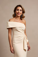 Load image into Gallery viewer, Apricot Satin Mermaid Ruched Long Mother of the Bride Dress with Ruffles