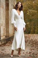Load image into Gallery viewer, Ivory Sheath V-Neck Satin Long Wedding Dress with Sleeves