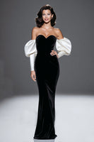 Load image into Gallery viewer, Black and White Velvet Mermaid Sweetheart Long Formal Dress with Sleeves
