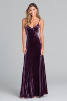 Load image into Gallery viewer, Plum Sheath Spaghetti Straps Velvet Long Holiday Party Dress