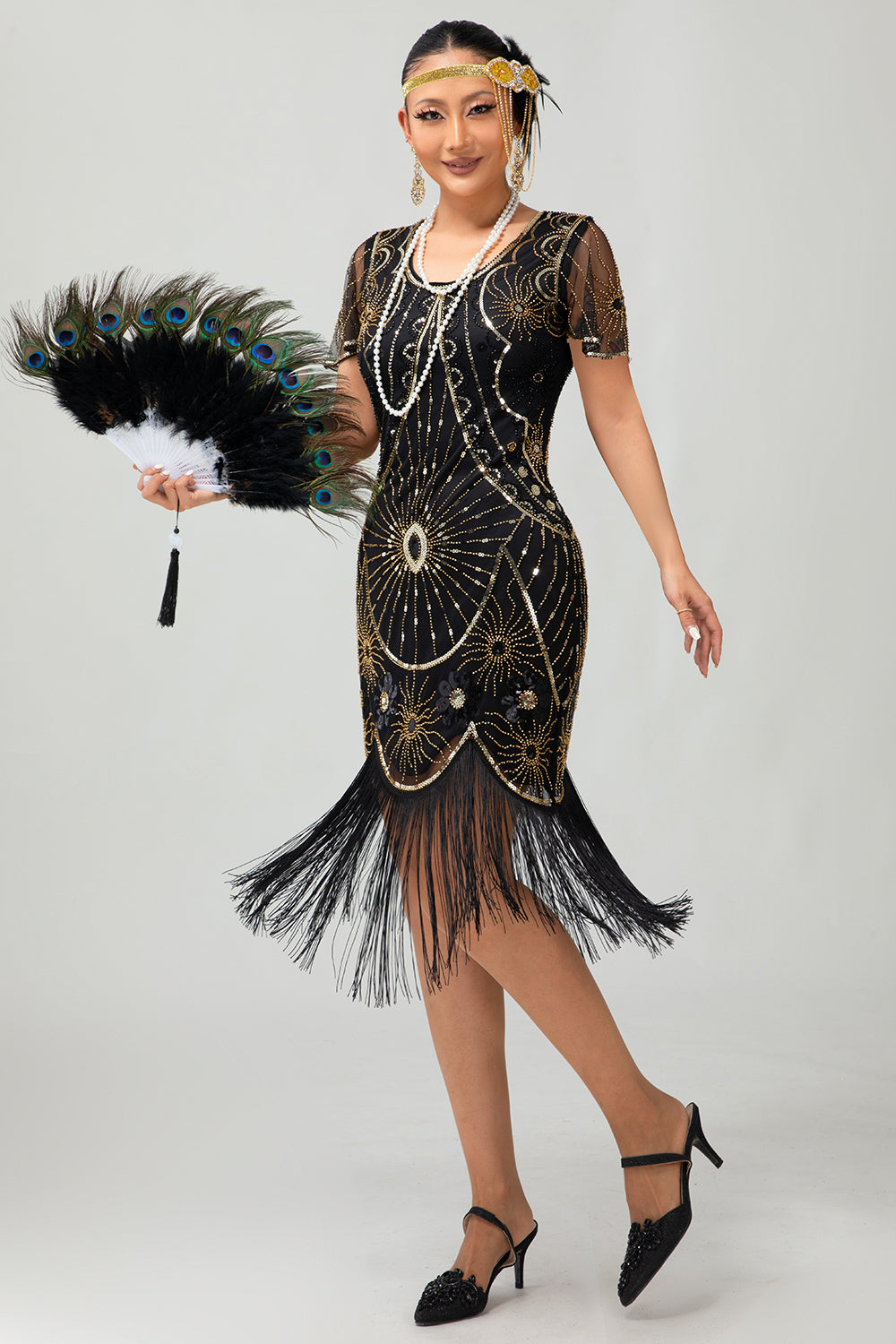 Sparkly Black Golden Sequins Scoop Neck Flapper Dress with Fringes