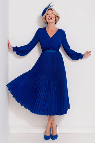 Dark Blue A Line Pleated V-Neck Long Sleeves Mother of the Bride Dress