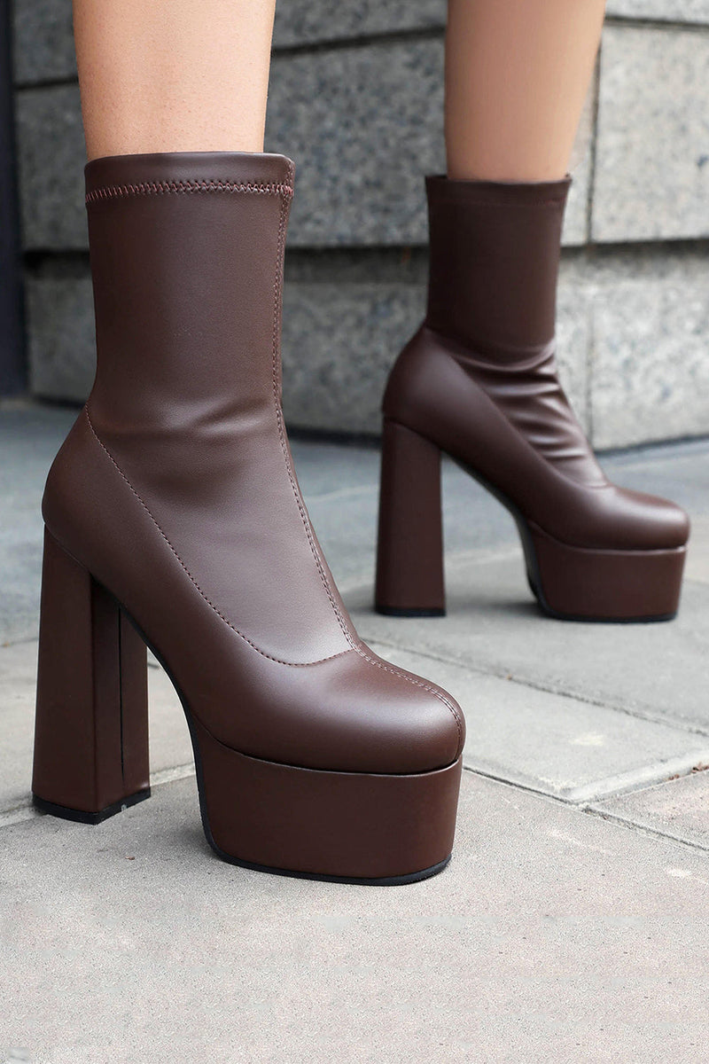 Load image into Gallery viewer, White Go Go Round Toe Chunky Platform Heeled Ankle Boots