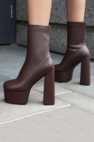 Load image into Gallery viewer, White Go Go Round Toe Chunky Platform Heeled Ankle Boots