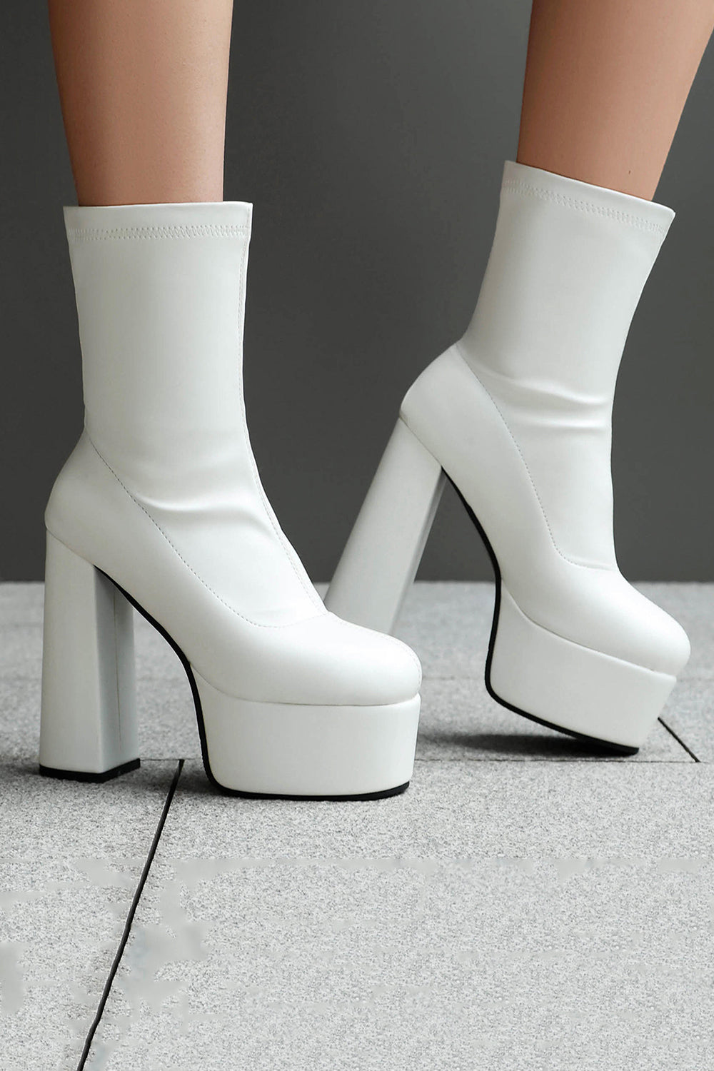 White Go Go Round Toe Chunky Platform Heeled Ankle Boots