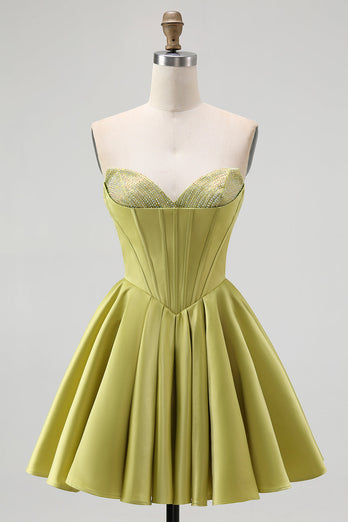 Sparkly Green Satin A-Line Sweetheart Short Homecoming Dress with Beading