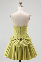 Load image into Gallery viewer, Sparkly Green Satin A-Line Sweetheart Short Homecoming Dress with Beading