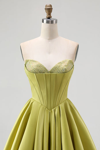 Sparkly Green Satin A-Line Sweetheart Short Homecoming Dress with Beading