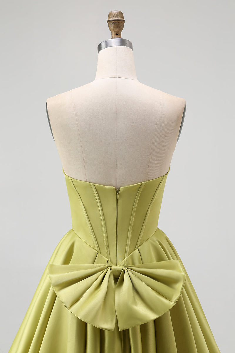 Load image into Gallery viewer, Sparkly Green Satin A-Line Sweetheart Short Homecoming Dress with Beading