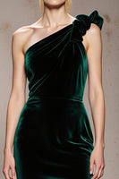 Load image into Gallery viewer, Dark Green Velvet One Shoulder Mermaid Long Formal Dress with Slit