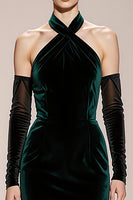 Load image into Gallery viewer, Dark Green Velvet Halter Mermaid Backless Long Formal Dress