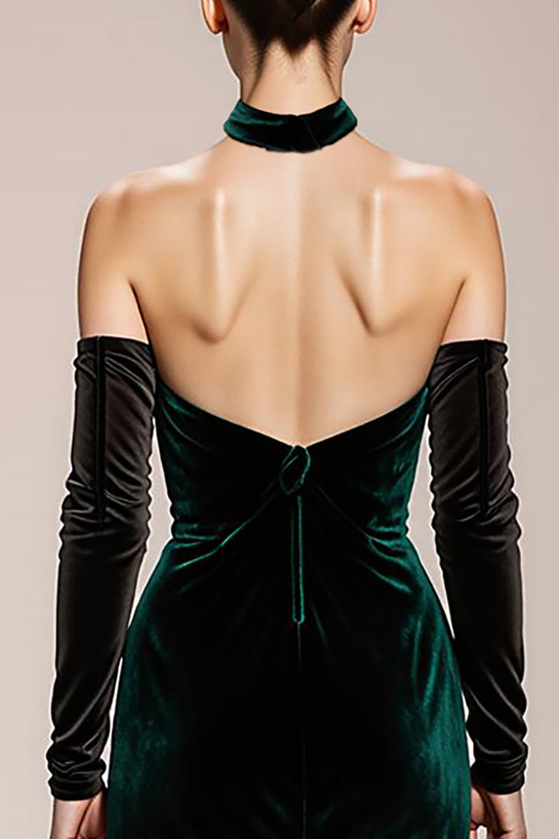 Load image into Gallery viewer, Dark Green Velvet Halter Mermaid Backless Long Formal Dress