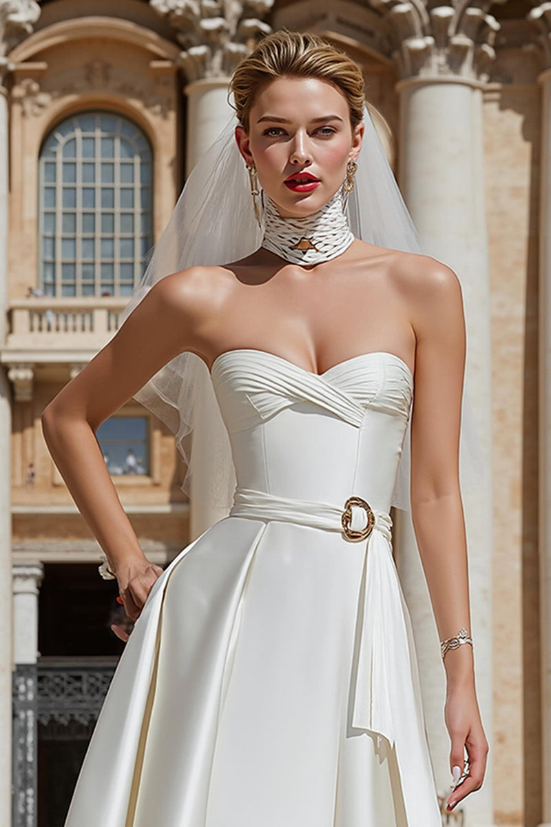 Load image into Gallery viewer, SweetheartWhite Short A Line Wedding Reception Dress with Belt