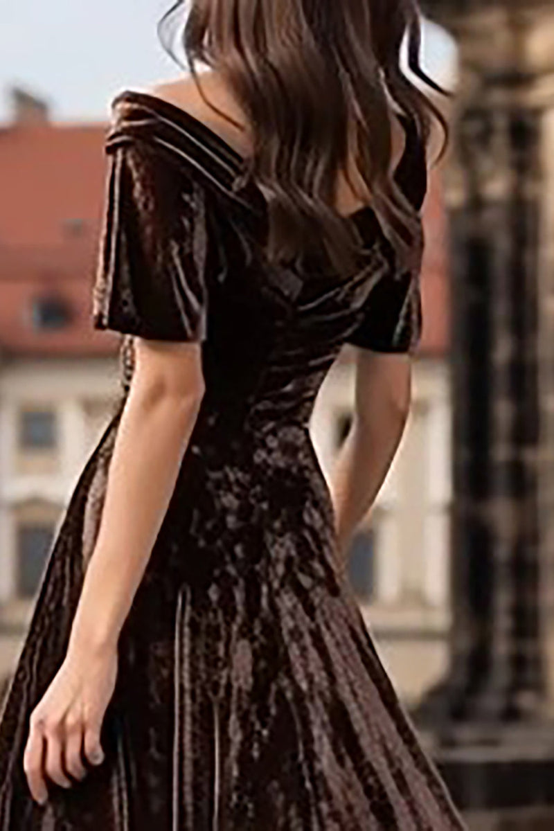Load image into Gallery viewer, Brown Velvet Boat Neck Long Holiday Party Dress