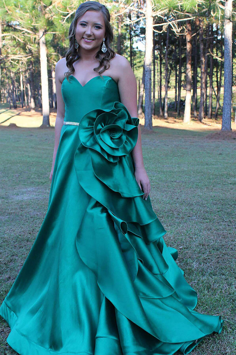 Load image into Gallery viewer, Sparkly Green Ruffled Strapless Long Prom Dress Belt Not Inclued