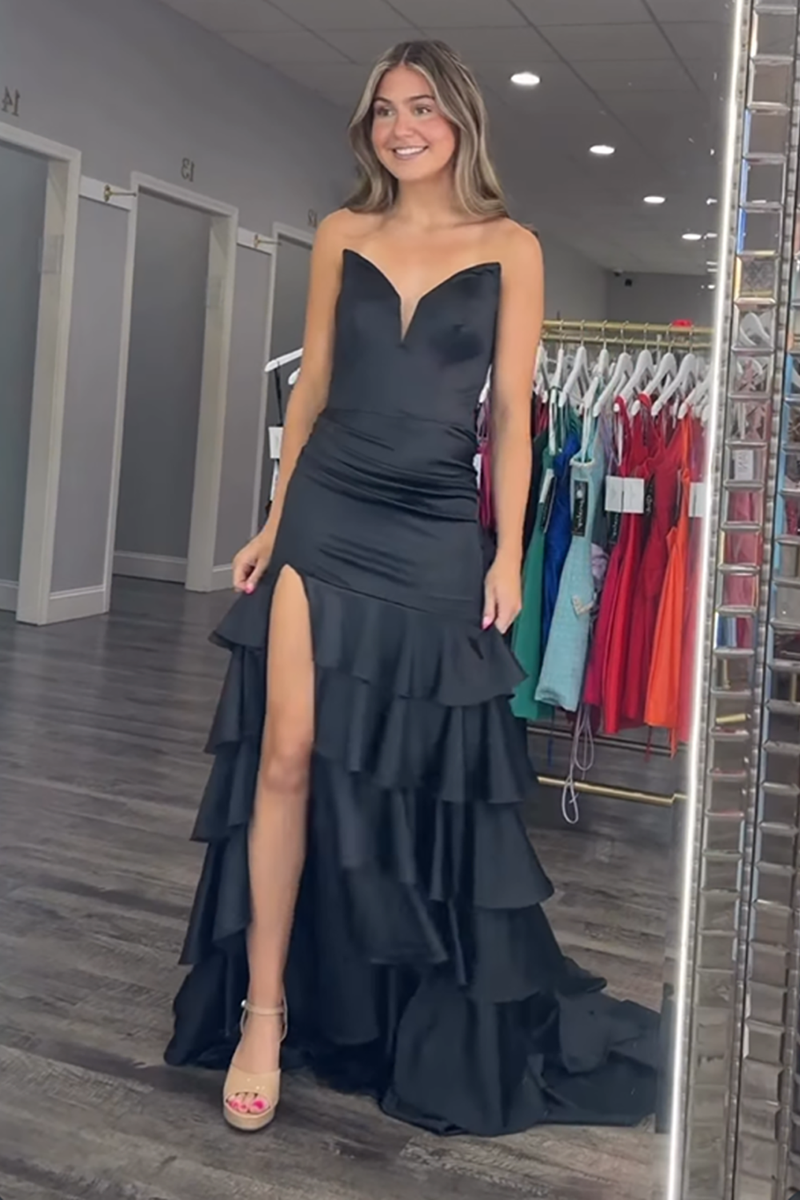 Load image into Gallery viewer, Black Strapless Ruffled Sheath Long Prom Dress with Slit
