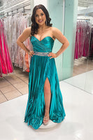 Load image into Gallery viewer, Sparkly Peacock Green Metallic Sweetheart Long Prom Dress with Slit