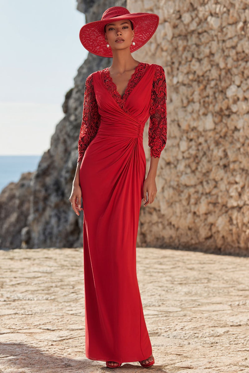 Load image into Gallery viewer, Red Ruched Sheath Long Mother of the Bride Dress with Lace